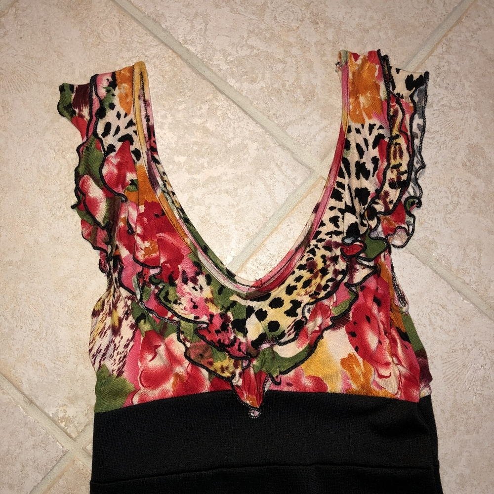 Dress - Picture 2 of 4